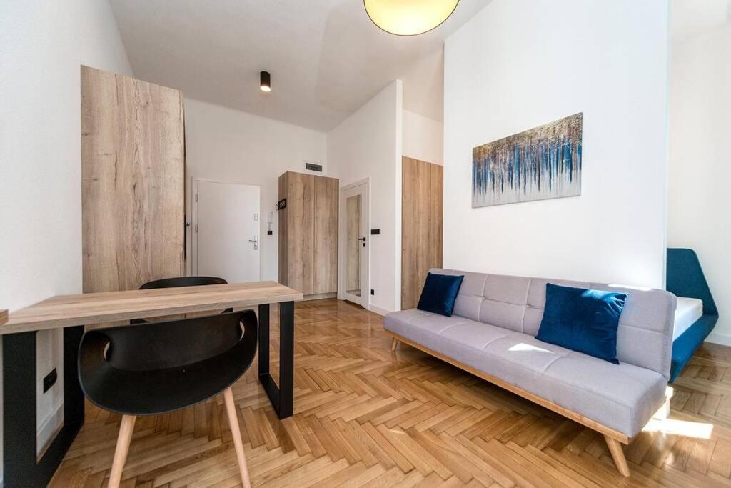 Studio Matejki C Bielsko-Biała Kültér fotó